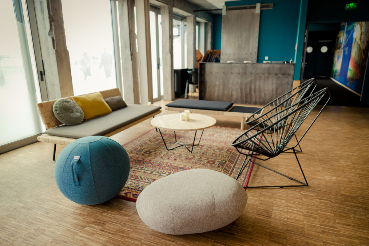 espace Titan,salon, agence Parade